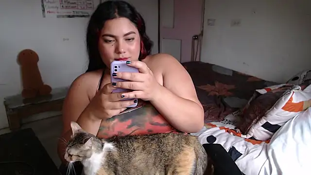 Онлайн чат XXX girl_milk2