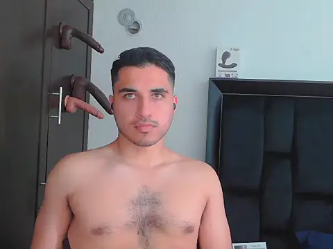 Philip_Reid_ Chat XXX in diretta