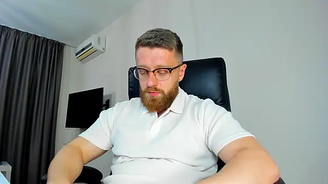 Онлайн чат XXX Findom_guy