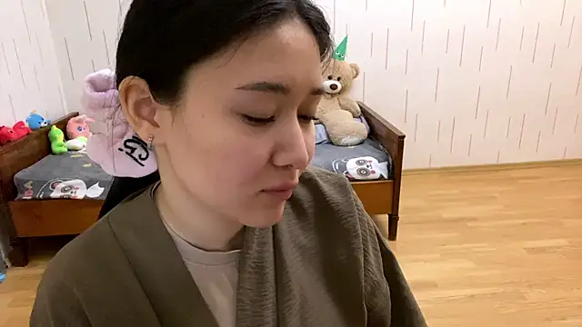 YourMiIa 即時 XXX 聊天