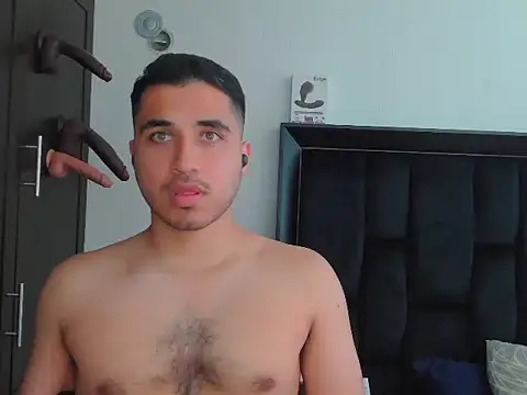 Pokazy przed kamerką – Philip_Reid_