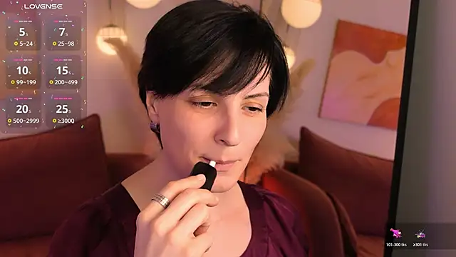 LorenDaze 即時 XXX 聊天