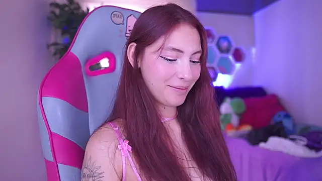 Chat +18 de Rebecah_1 ao vivo