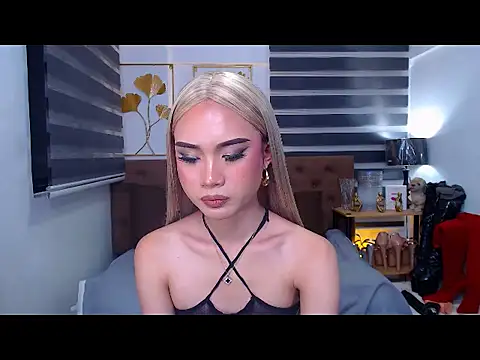 JuicyCockThea Live XXX-chat