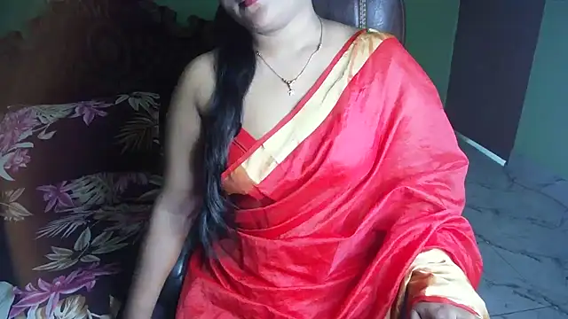 BengaliQueenStar Chat XXX in diretta