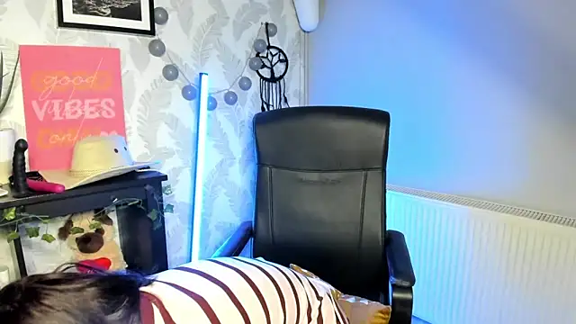 Nova_SIN Chat XXX in diretta