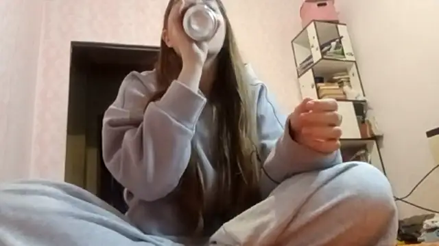 Chat XXX en directo de JanineThielman