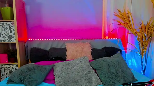 MILFever élő XXX-chatje