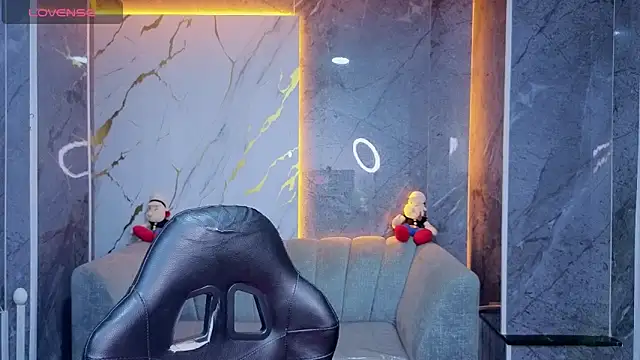 Violeth_b 即時 XXX 聊天