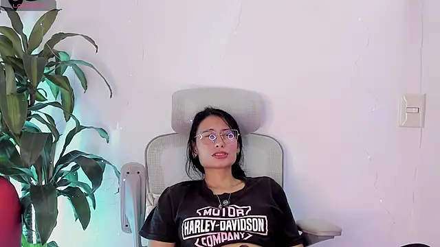 NayeCloud: απευθείας συνομιλία ΧΧΧ