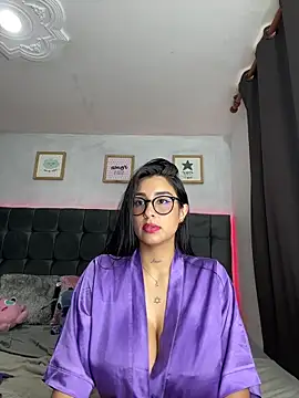 Chat XXX en directo de lovely_violet13