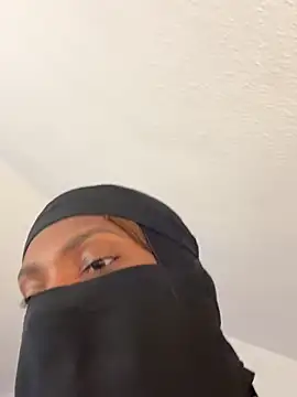 Živý XXX chat KiaraAmara