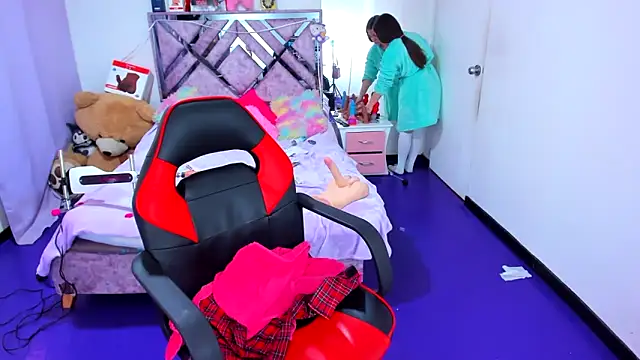 Chatroom XXX en direct de Luna_Analya