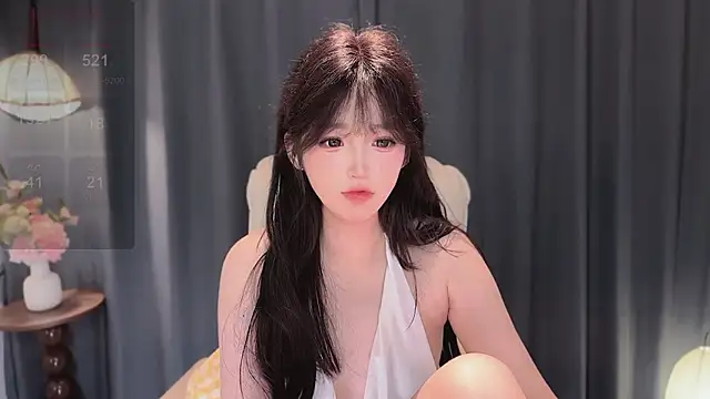 Yaiyigirl 在線直播表演