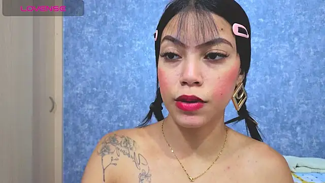 Malia_fox Adlı Modelin Canlı XXX Sohbeti