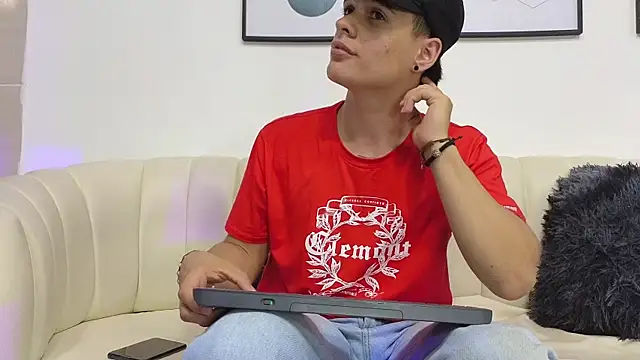 BenitoSaenz Webcam show