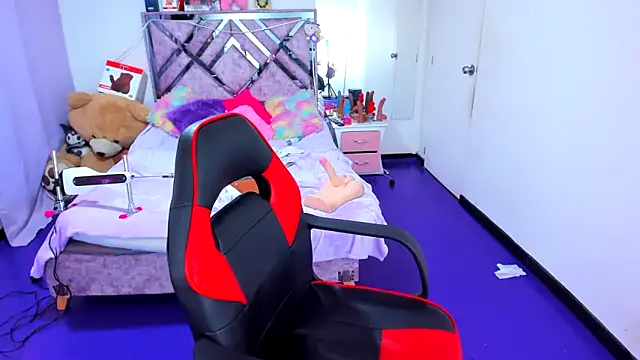 Luna_Analya live XXX chat