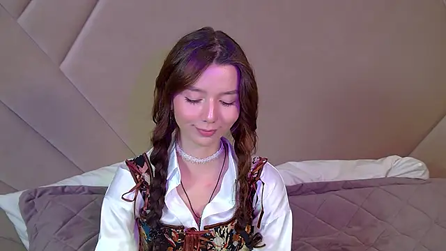 Chat +18 de VanessaVienne ao vivo