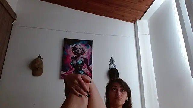 Czat XXX na żywo – Crystal_Star_