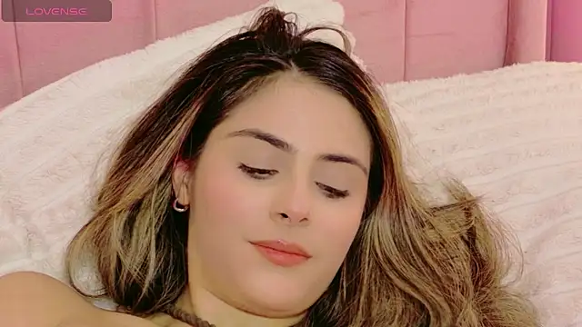 XXX chat uživo modela MoollyLove