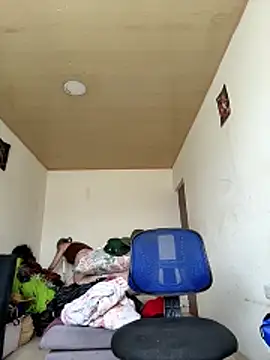 XXX chat uživo modela MARILYNMADELENAKOVANOVA