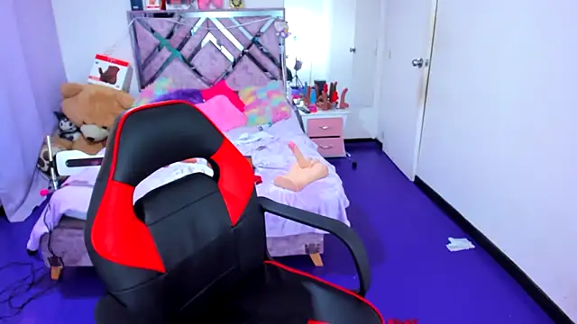 Luna_Analya Chat XXX in diretta