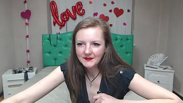 MeganPirs Chat XXX live
