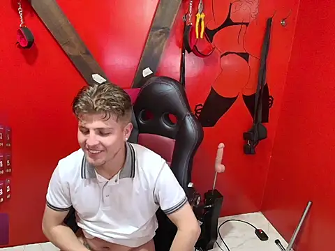 Justiin_and_brianna_BDSM's Webcam Show