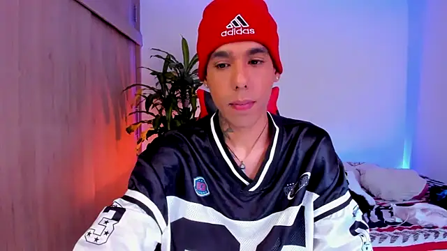 Damianwhite élő XXX-chatje