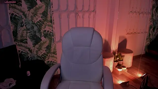 Chat +18 de _sharlotte777 ao vivo