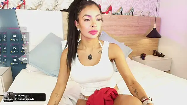 Chat +18 de veronikali ao vivo