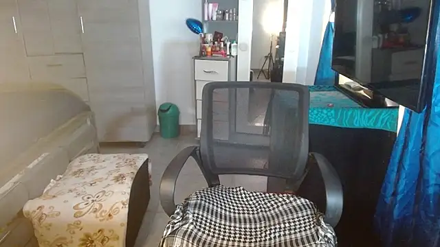 دردشة samantha_shines الجنسية المباشرة