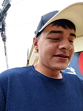 Show modela attractive-sexx na web-kameri