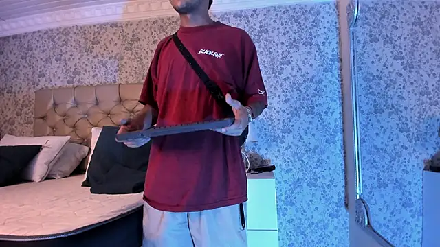 TurnerStar: απευθείας συνομιλία ΧΧΧ