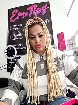 LUISA__07 Live XXX-Chat