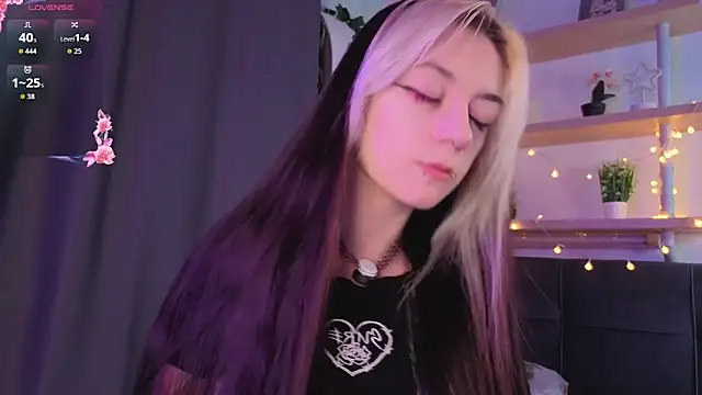 TristaRohtn Live XXX chat