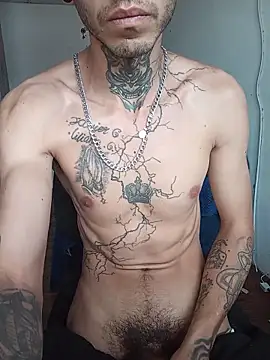 Tattoboy19cm Chat XXX in diretta