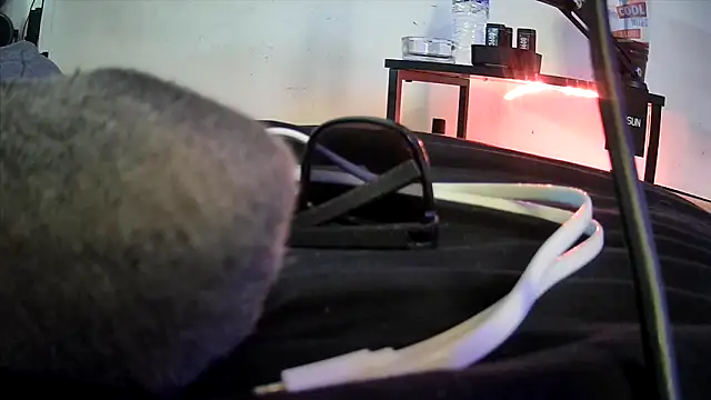 Tiggitytomociti 现场聊天室