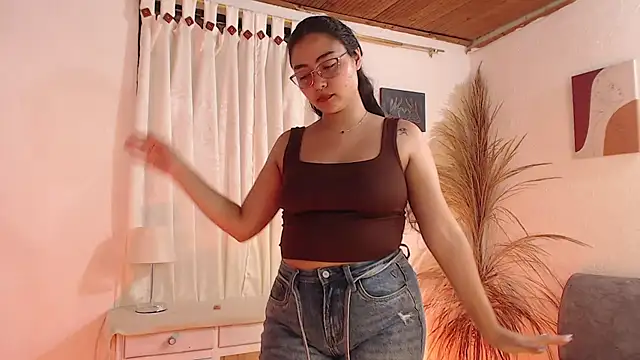 _Kim__M Live XXX Chat