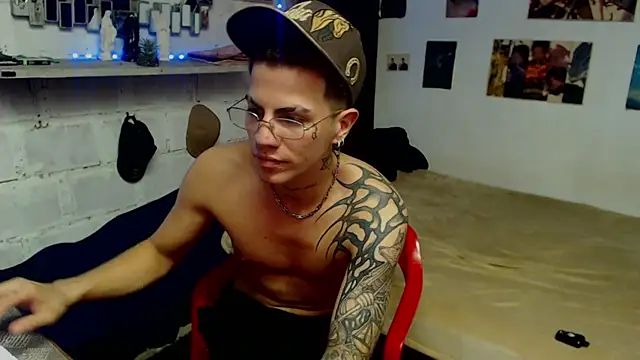 paul-mendezx's Webcam Show