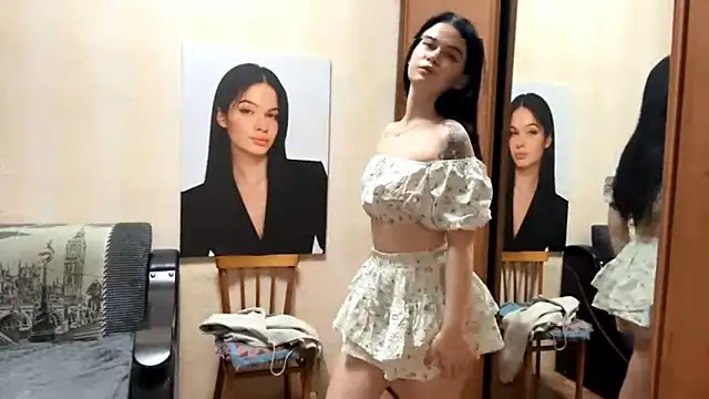 BellaLuxury Live XXX-Chat