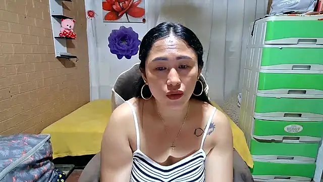 Filipina_Desire: онлайн-секс-чат