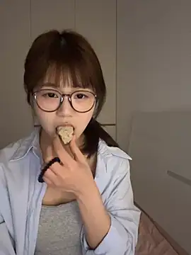 Nana-3 Live XXX-Chat