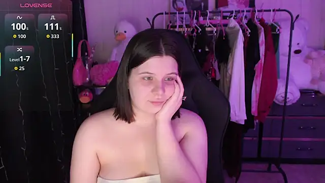 AmyVibess' Live XXX Chat