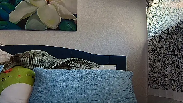 lavender_spits' Live XXX Chat