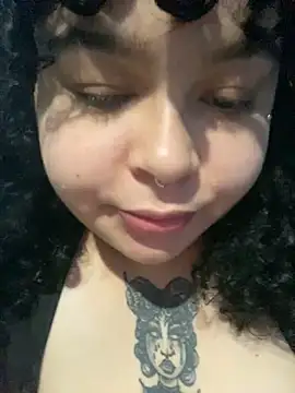 Kimberliprivv: онлайн-секс-чат