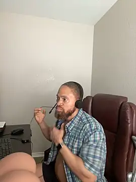 Fathero1time Show in webcam