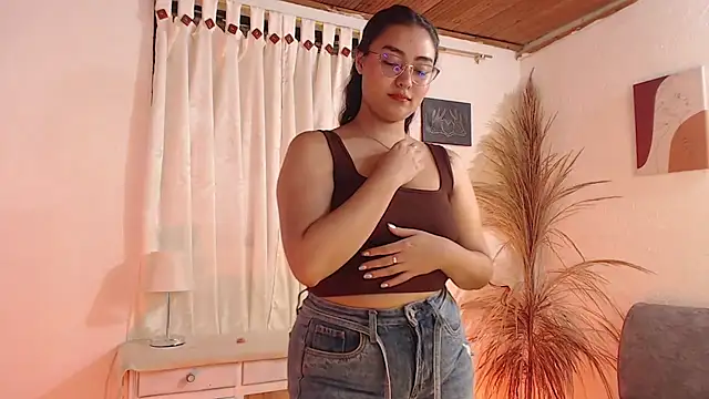 _Kim__M: онлайн-секс-чат