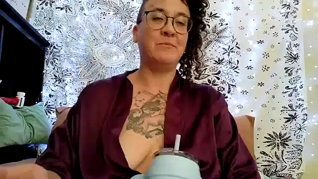 sareberr420 Show in webcam