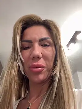 Živý XXX chat LoreennAny